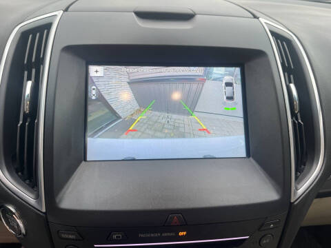 2017 Ford Edge Titanium