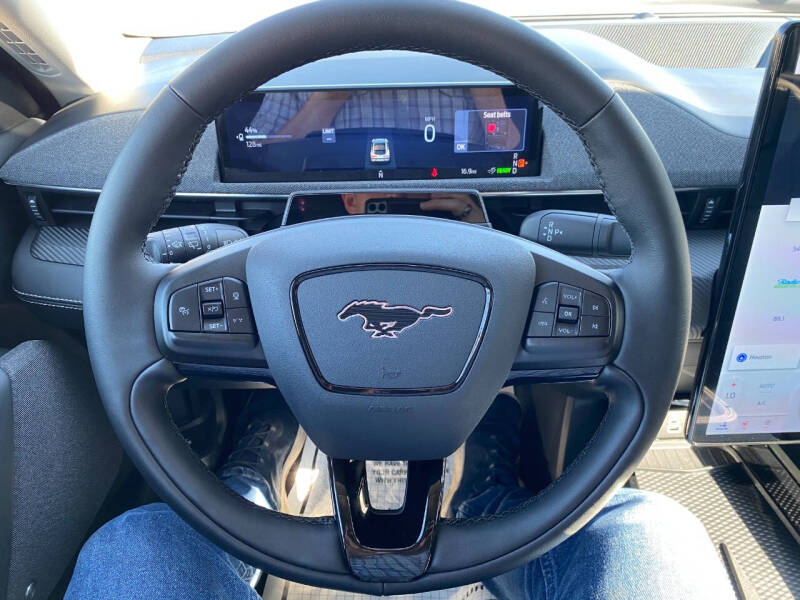 2025 Ford Mustang Mach-E Premium