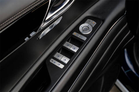 2025 Genesis GV80 2.5T Standard