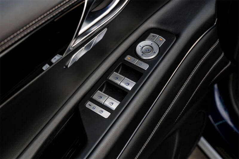 2025 Genesis GV80 2.5T Standard