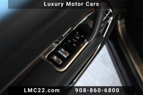 2023 Land Rover Range Rover P530 SE