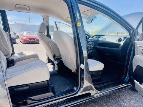 2012 Mazda MAZDA5 Sport