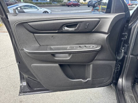 2013 GMC Acadia SLE-1