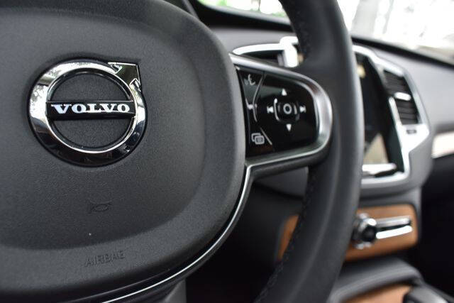 2024 Volvo XC90 Recharge T8 Plus Bright Theme 7P