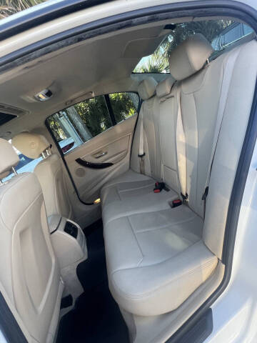 2015 BMW 3 Series 320i xDrive