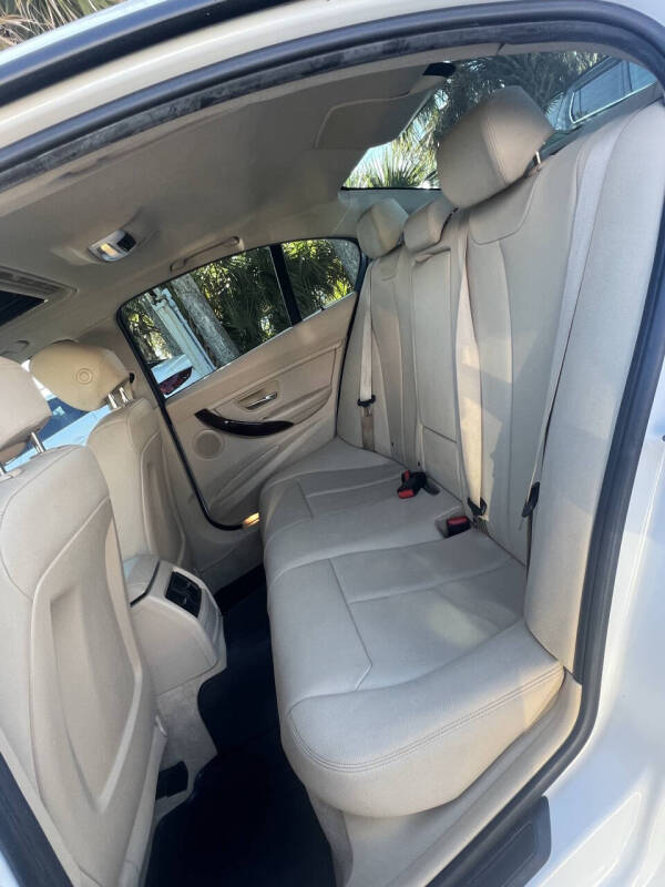 2015 BMW 3 Series 320i xDrive