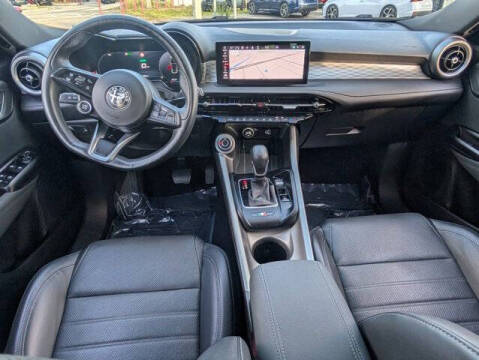 2024 Alfa Romeo Tonale Hybrid Ti