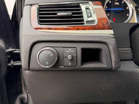 2013 Cadillac Escalade Platinum Edition