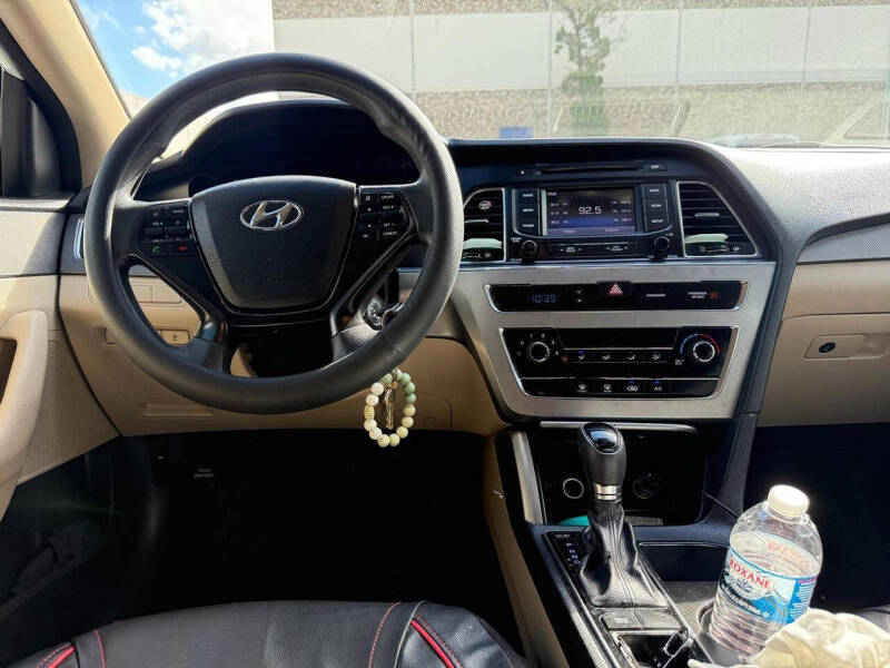 2015 Hyundai Sonata SE