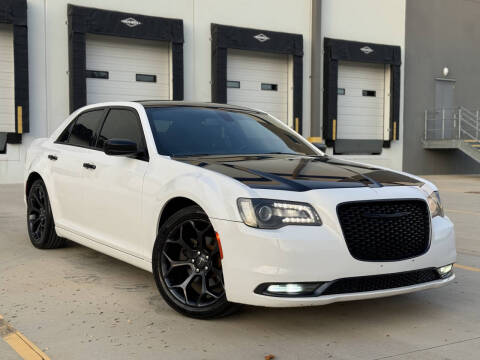 2019 Chrysler 300 S