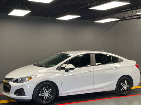2019 Chevrolet Cruze for sale at AutoNet of Dallas in Dallas TX