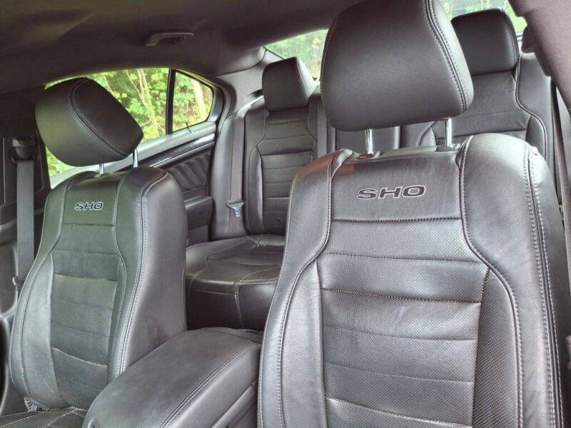 2015 Ford Taurus SHO