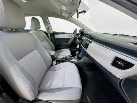 2015 Toyota Corolla LE