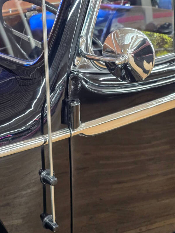 1937 Cadillac Series 70