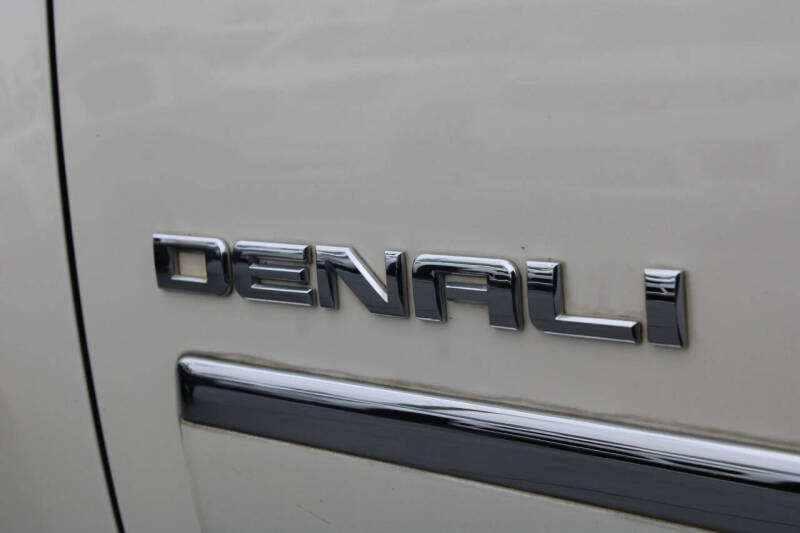 2014 GMC Yukon XL Denali