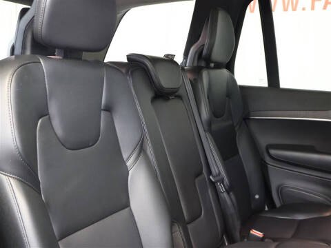 2020 Volvo XC90 T5 Momentum