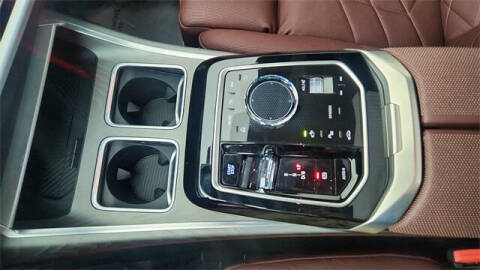 2025 BMW i7 eDrive50