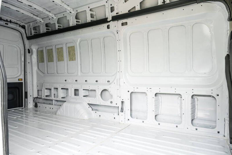 2025 Ford Transit 350