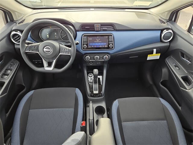 2025 Nissan Versa SV