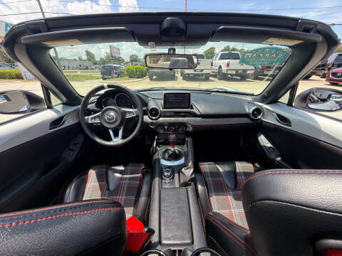 2016 Mazda MX-5 Miata Club