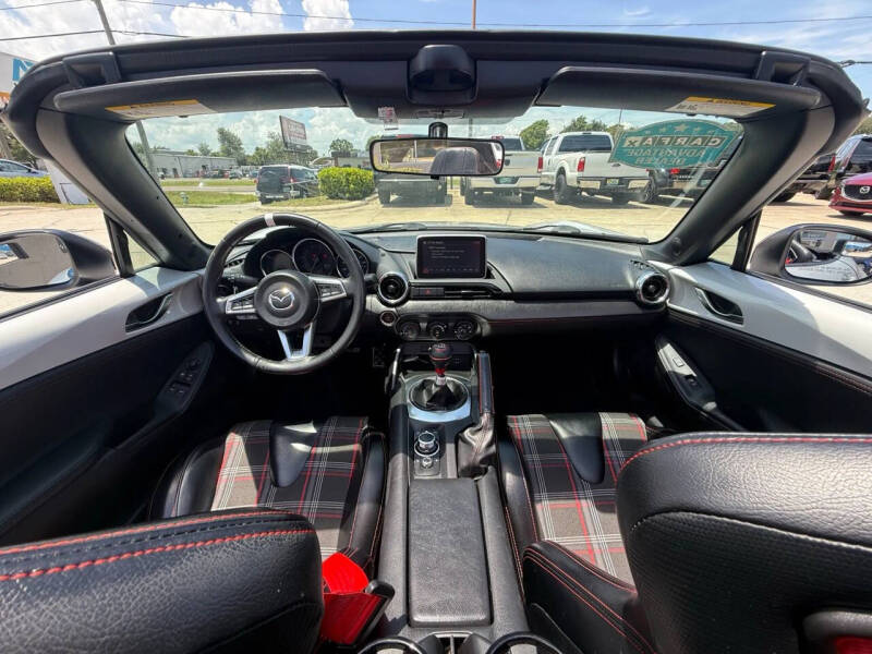 2016 Mazda MX-5 Miata Club