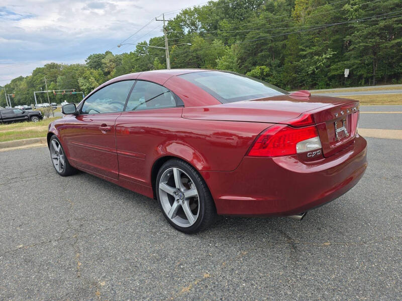 2011 Volvo C70 T5