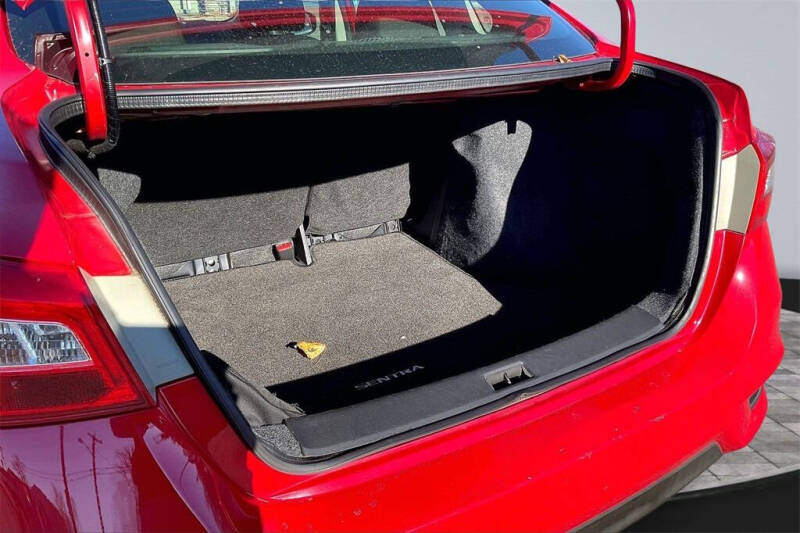 2016 Nissan Sentra SR