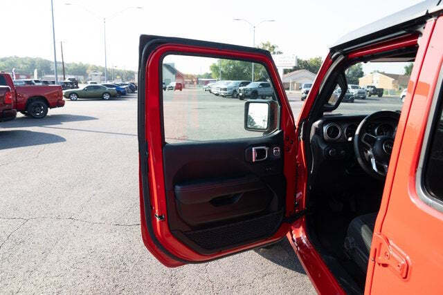 2023 Jeep Gladiator Overland