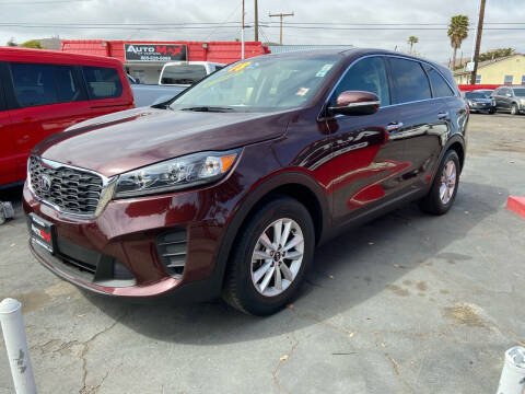2019 Kia Sorento for sale at Auto Max of Ventura in Ventura CA