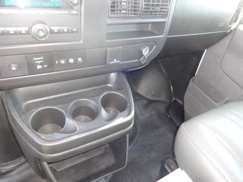 2022 Chevrolet Express 2500