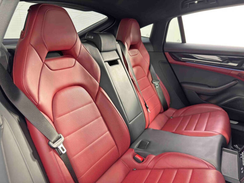 2024 Porsche Panamera