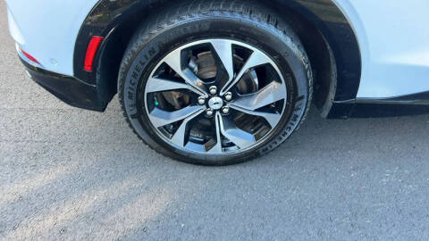 2021 Ford Mustang Mach-E Premium First Edition