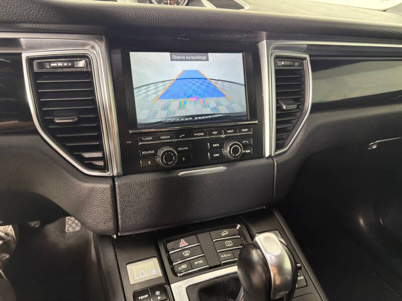 2016 Porsche Macan S