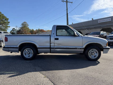 1997 Chevrolet S-10 LS