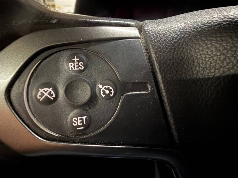 2016 Chevrolet Suburban LS