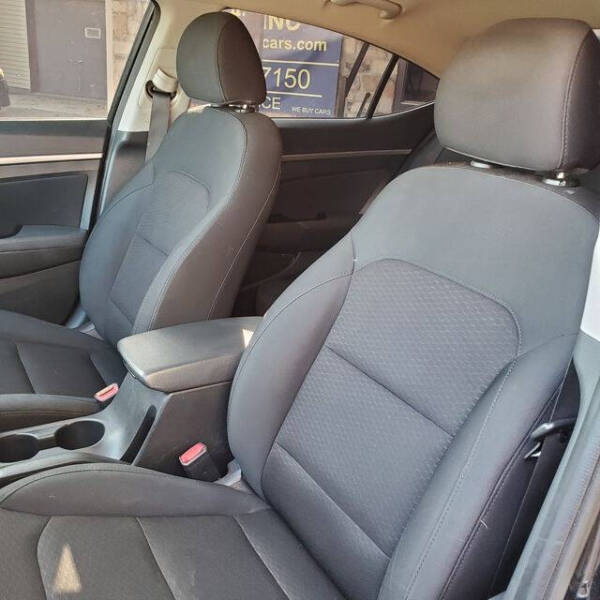2019 Hyundai Elantra