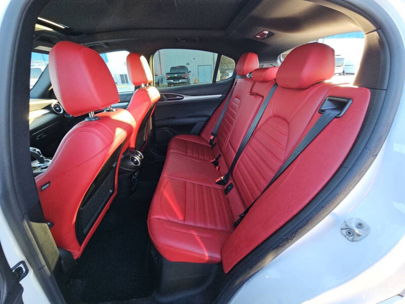 2024 Alfa Romeo Stelvio Veloce