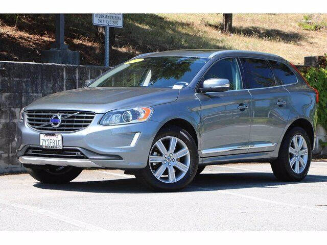2017 Volvo XC60 T5 Inscription