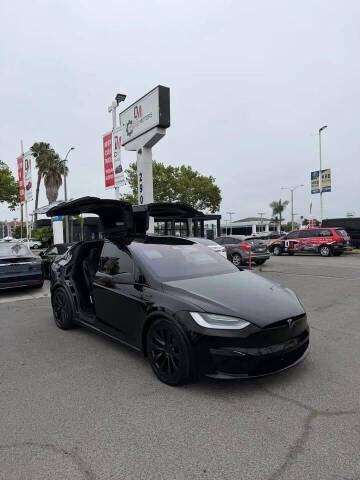 2023 Tesla Model X Standard Range