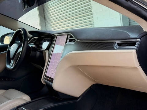 2017 Tesla Model S