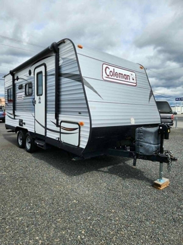 2015 Coleman Lantern