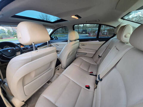 2015 BMW 5 Series 528i xDrive