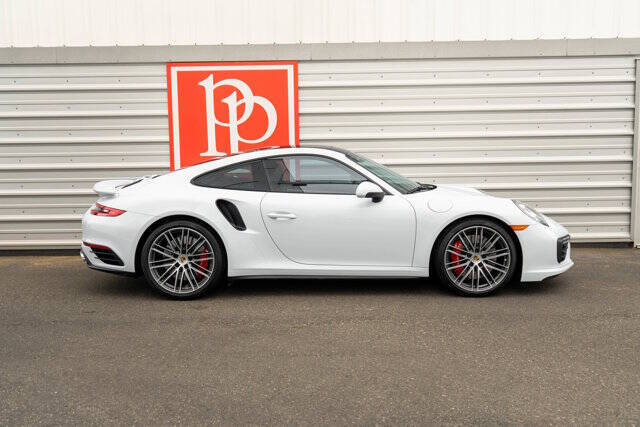 2019 Porsche 911 45