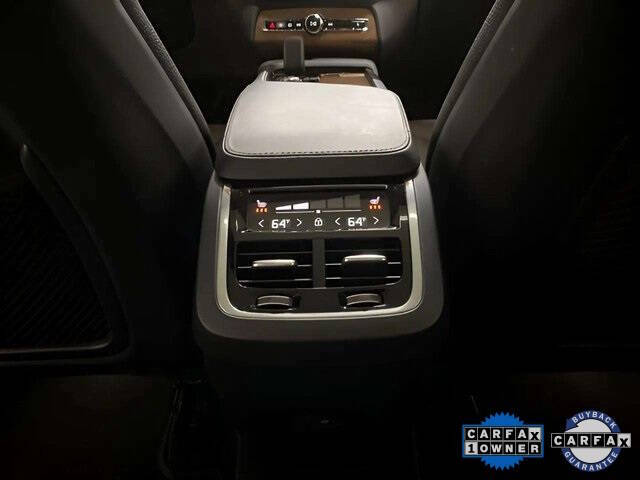 2025 Volvo XC90 B6 Plus Bright Theme 7P