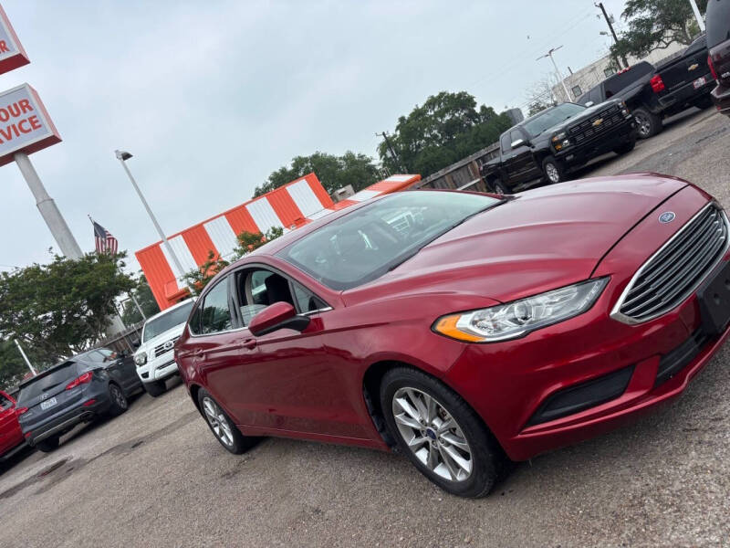 2017 Ford Fusion SE