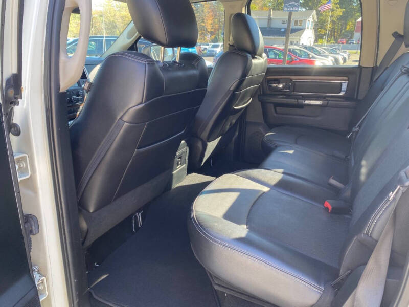 2017 RAM 1500 Laramie