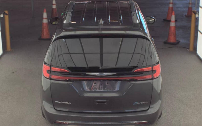 2021 Chrysler Pacifica Hybrid Touring L
