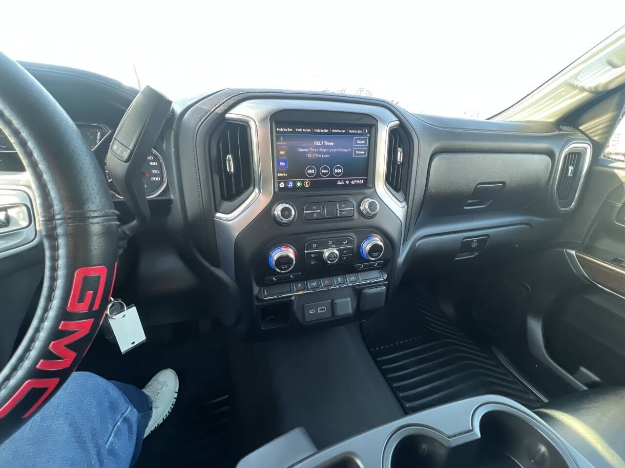 2019 GMC Sierra 1500 for sale at Car Smart Of St. Cloud in Saint Cloud, MN