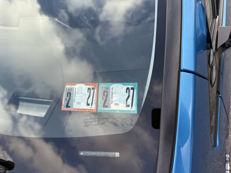 2020 Toyota Prius XLE AWD-e