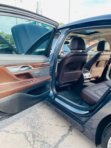 2018 BMW 7 Series 740i